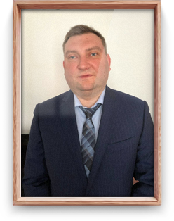Pavel Rusak - специалист по иммиграции в Словению
